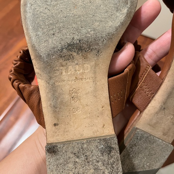 Used Staud Maya Ruched Leather Slides in Tan - Picture 4 of 10